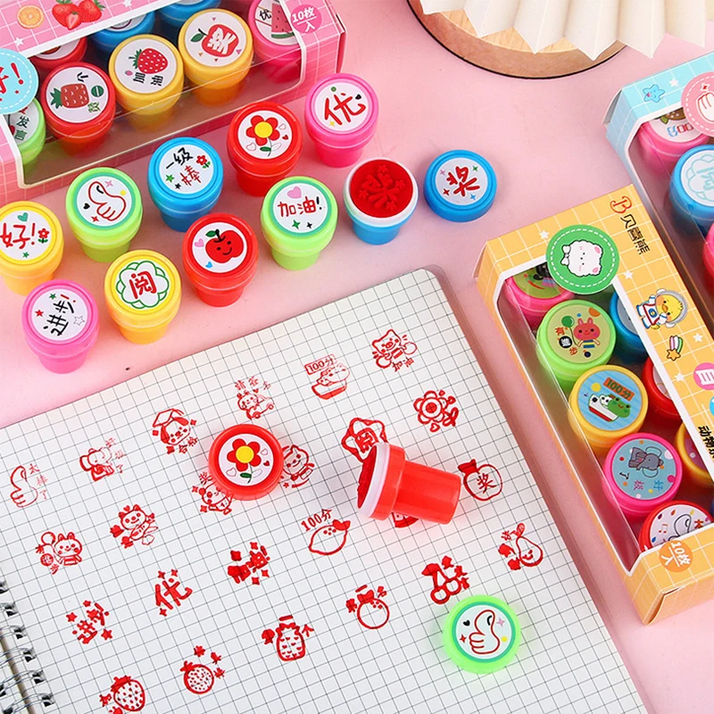 10Pcs Cartoon Cute Animal Encourage Stamps Toy Award Badge Children Birthday Party Favors Funny Christmas Holiday Party Goodie