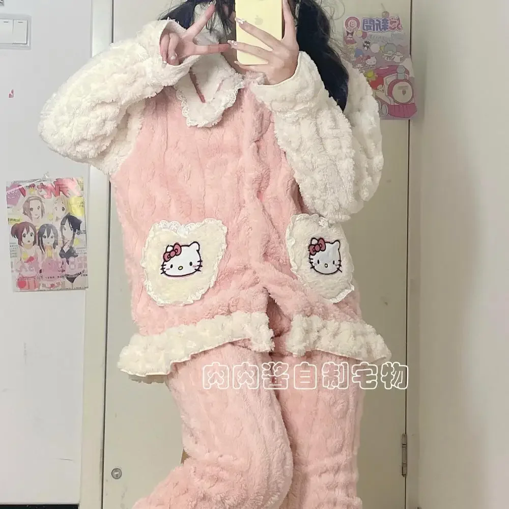 Sanrioed Anime Hello Kitty Women Pajamas Suit Cartoon Kawaii Winter Plush Coral Fleece Cardigan Homewear Warm Cute Nightwear