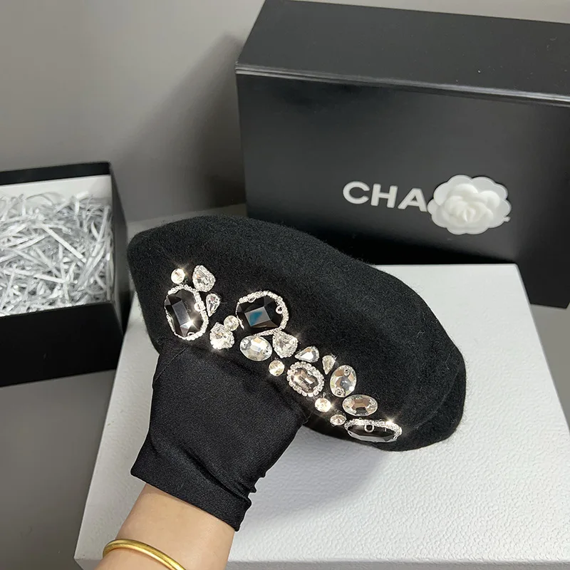

Brand Thick Winter Artist French Beret For Women Girl Painter Hat Female Warm Luxury Rhinestone Cap Beanies Sombreros de mujer