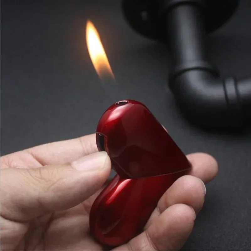 Creative Love Folding Lighter Metal Butane Lighter Personalized Portable Open Fire Lighter Smoking Accessories Unusual Gift