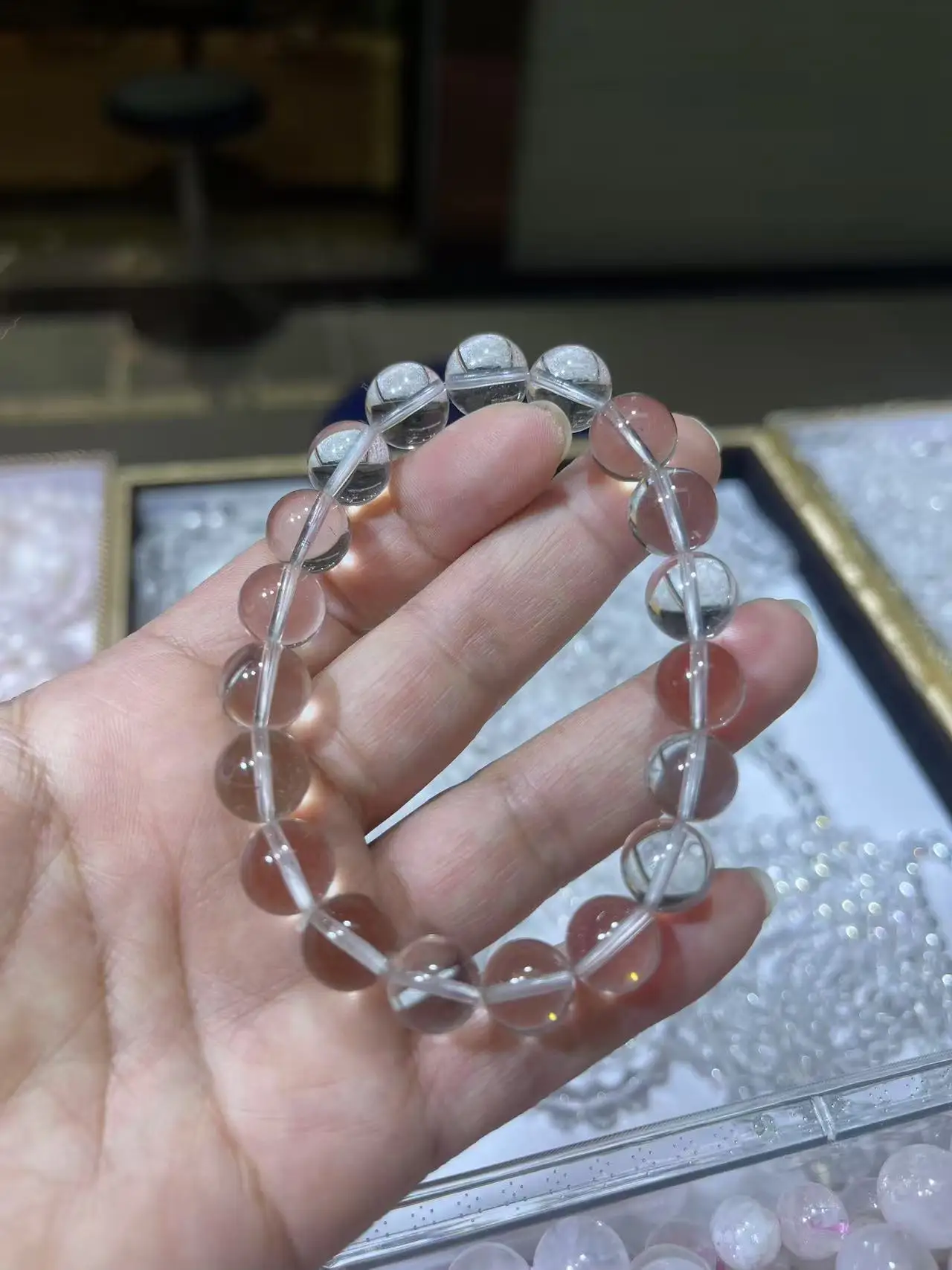 

please contract with buyer