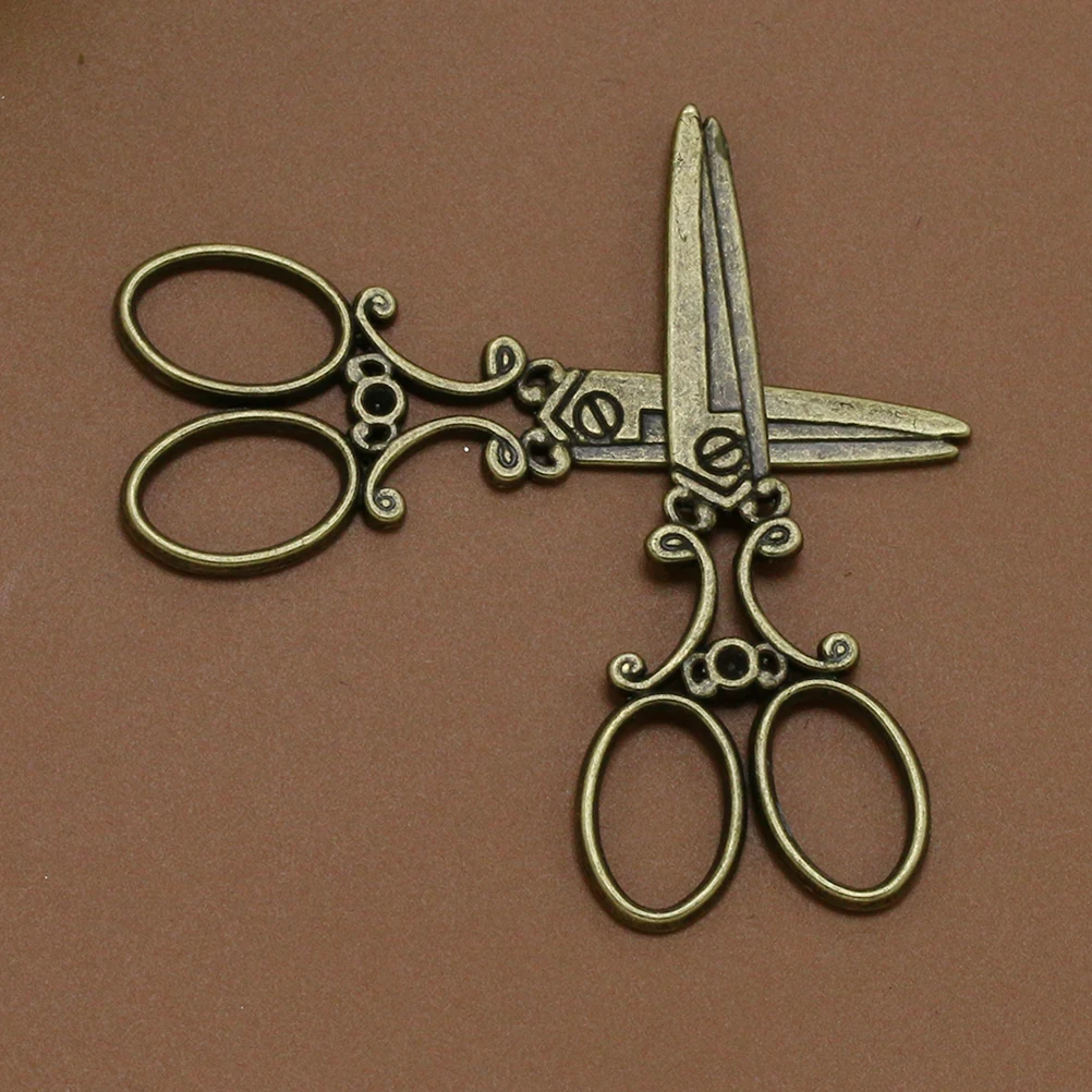 

20pcs Haircut Scissors Pendant Alloy Charm DIY Ancient Silver Jewelry Making Necklace Bracelet Earrings Accessories