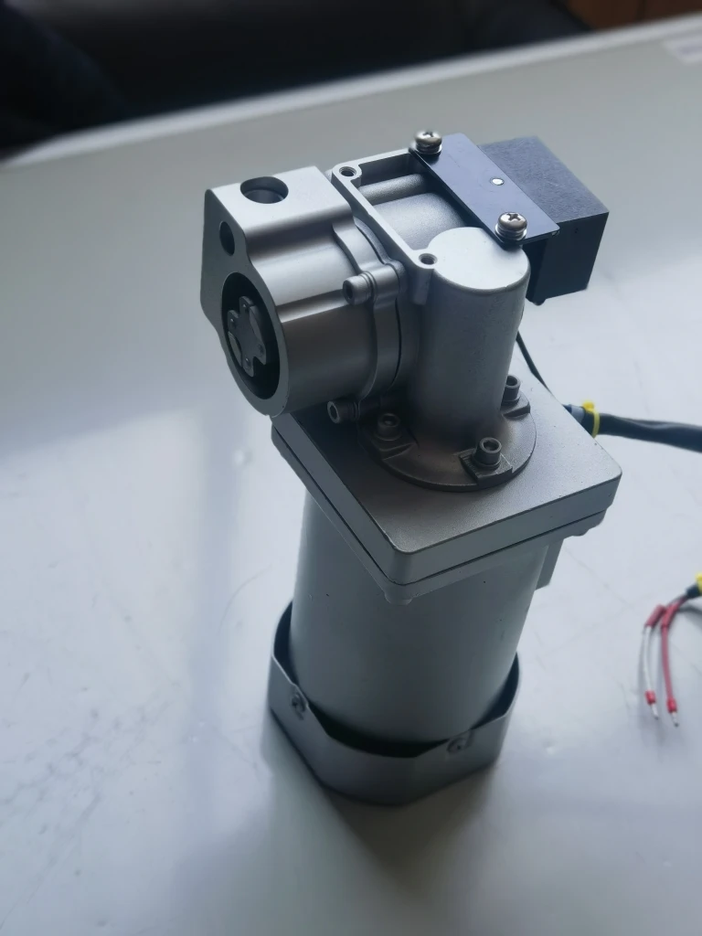 

Стеклоочиститель 1490-000-GA64 Мотор Внутренние детали 220 В SD290007