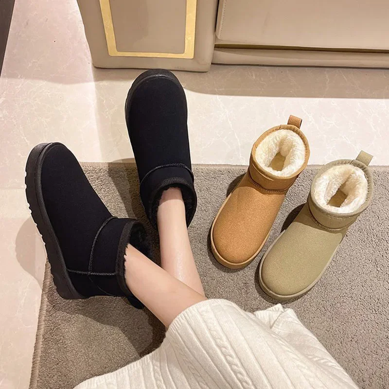 Outdoors Thickened Anti slip Cotton Shoes for Women\'s 2023 Winter New Warm Short Boots Women Thick Sole Snow Boots