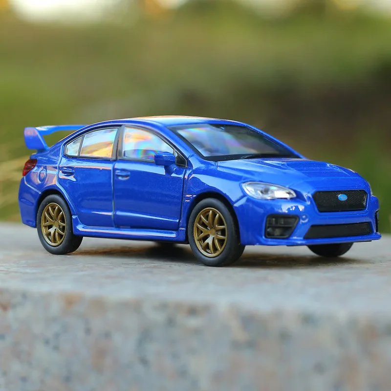 

Модель автомобиля WELLY 1:36 Subaru WRX STI из сплава, литая металлическая игрушка с открытой дверью, подарок для мальчиков, B34