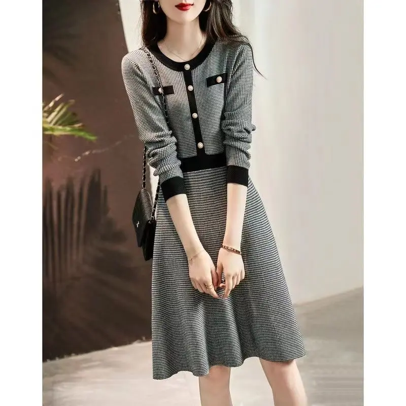 

Осенне-зимнее модное женское платье с однобортным трикотажным платьем трапециевидной формы с длинными рукавами, облегающее элегантное платье высокого класса C206