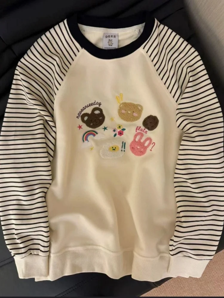 Japanese Embroidered Bear Cute Striped Raglan Sleeve Round Neck Loose Sweatshirt Harajuku Teens Preppy Style Pullover Students