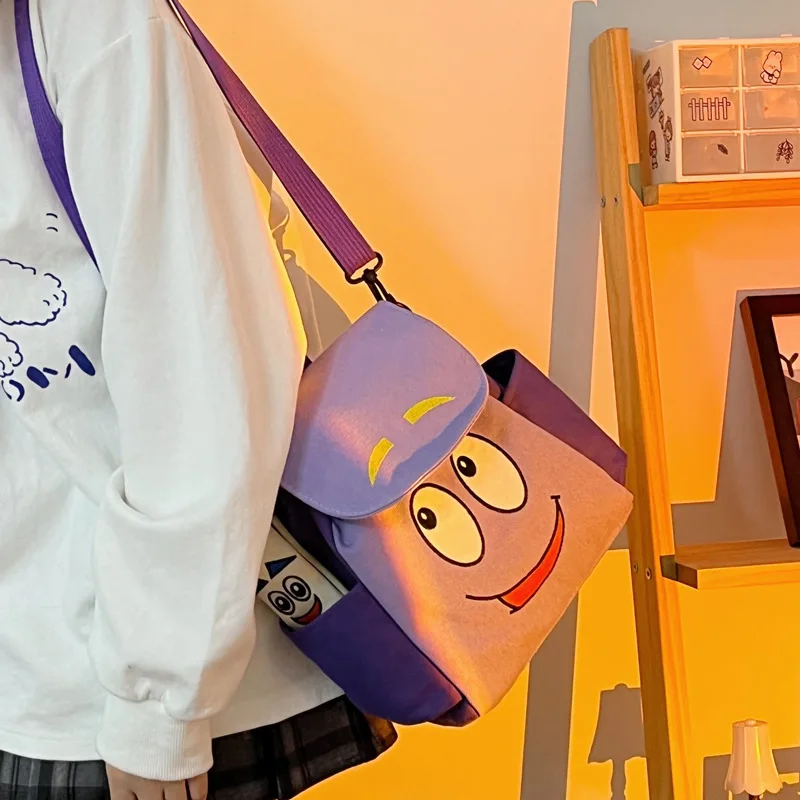 Thumbnail 4 - #53 Compare Messenger Bags Before You Buy