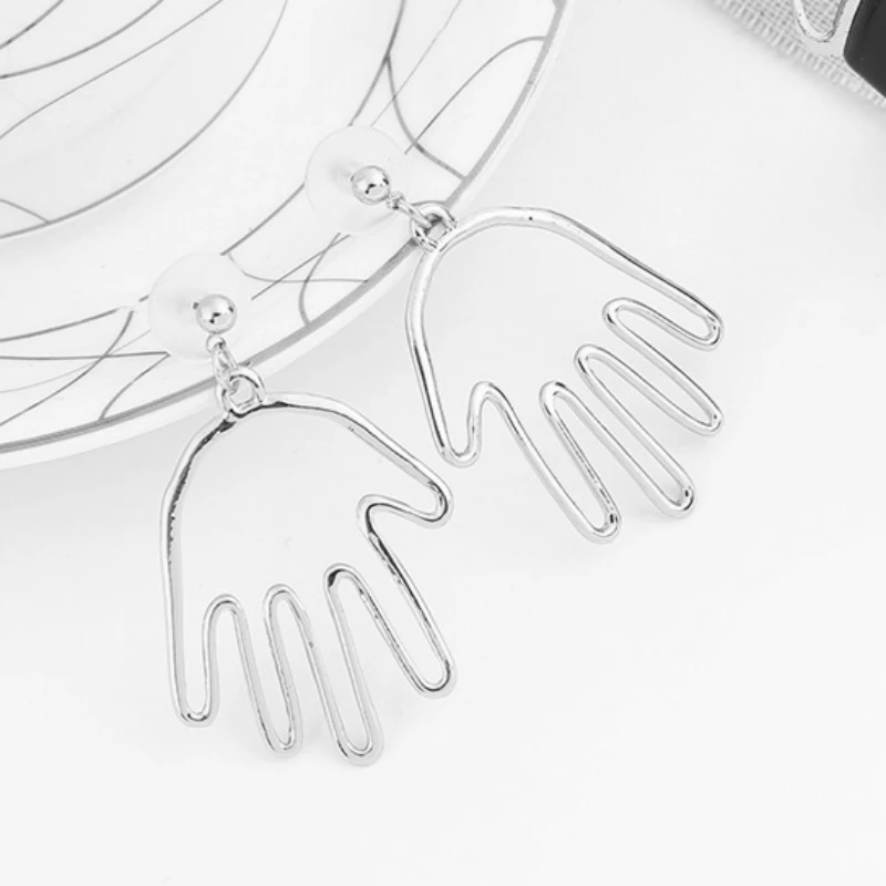 Silver Color Hollow Out Metal Palm Dangle Earrings for Women Trendy Funny Drop Earrings Girls Gift Cute Jewelry