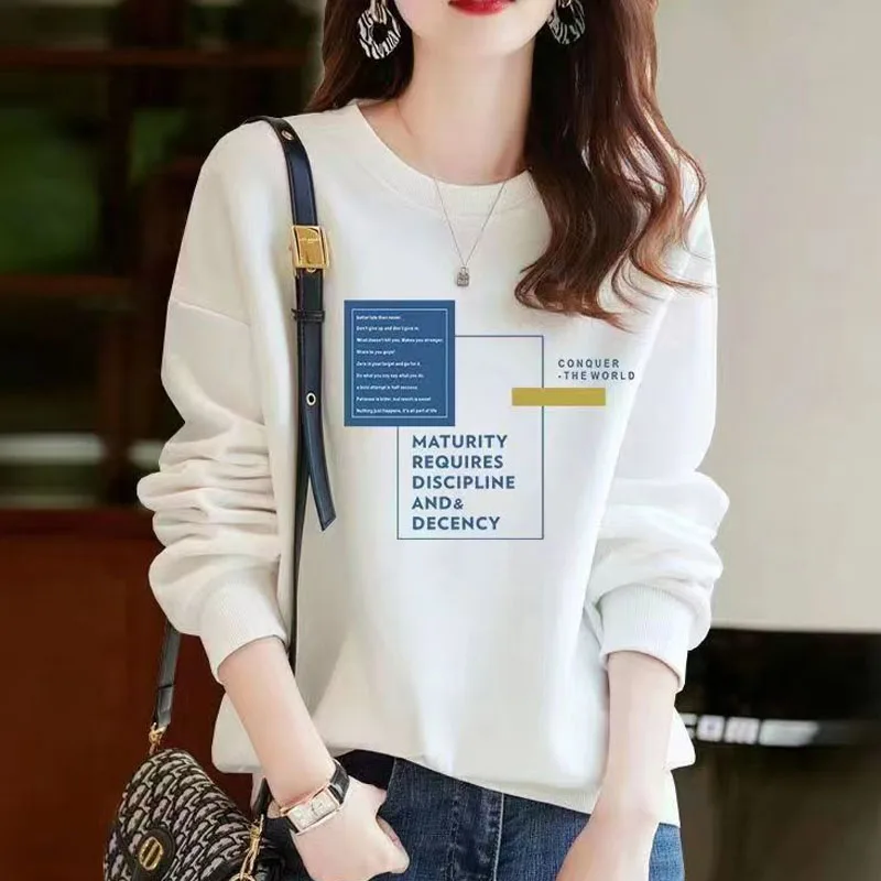 Autumn and Winter Fashion Trend Plush Printed Round Neck Loose and Versatile, Showing a Slim Temperament Long Sleeved Sweater