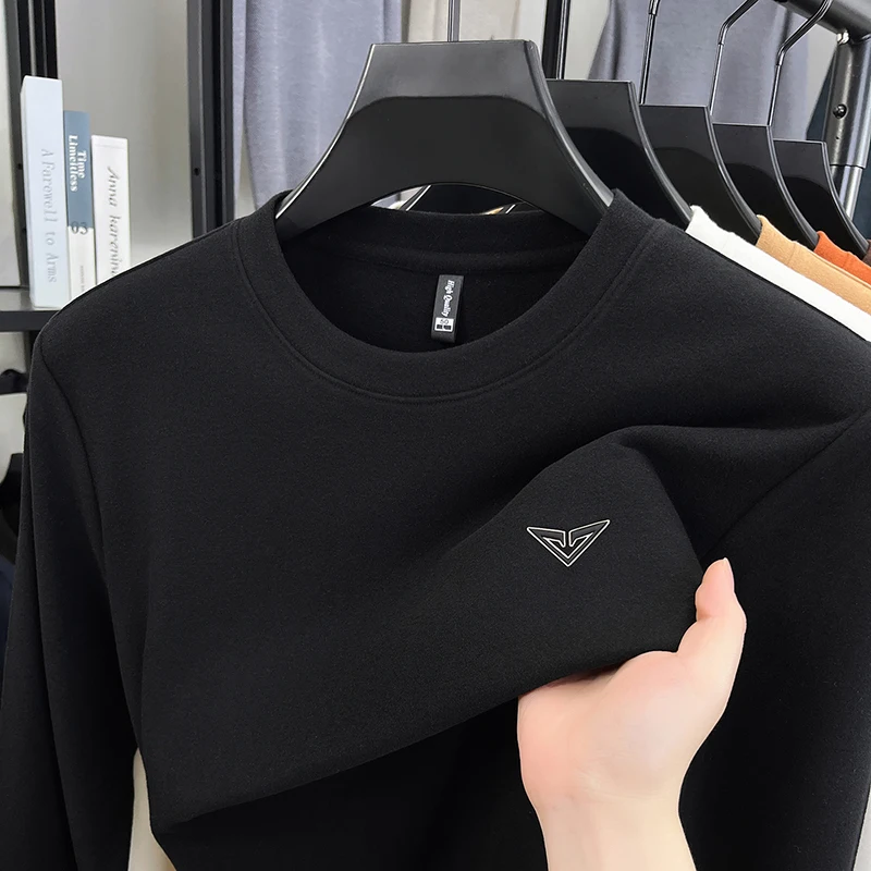 

luxury men's new autumn t-shirt round neck exquisite velvet fleece long sleeves leisure innerwear men clothing versatile tops