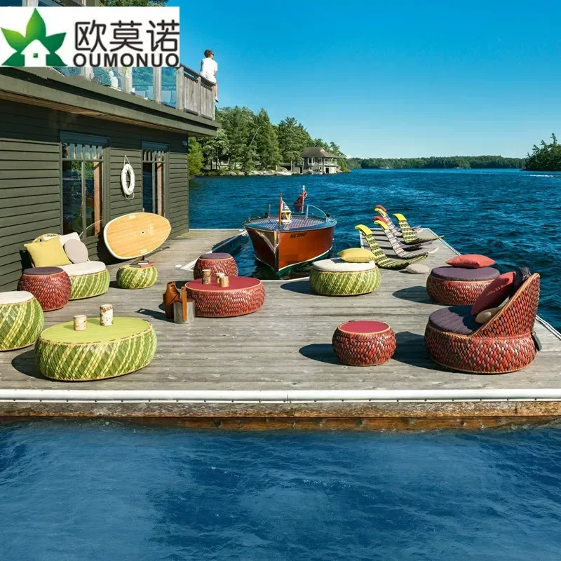 Outdoor Rattan Circular Recliner Sofa Bed Wicker Leisure Chair Balcony Courtyard Hotel Open Air Patio Furniture