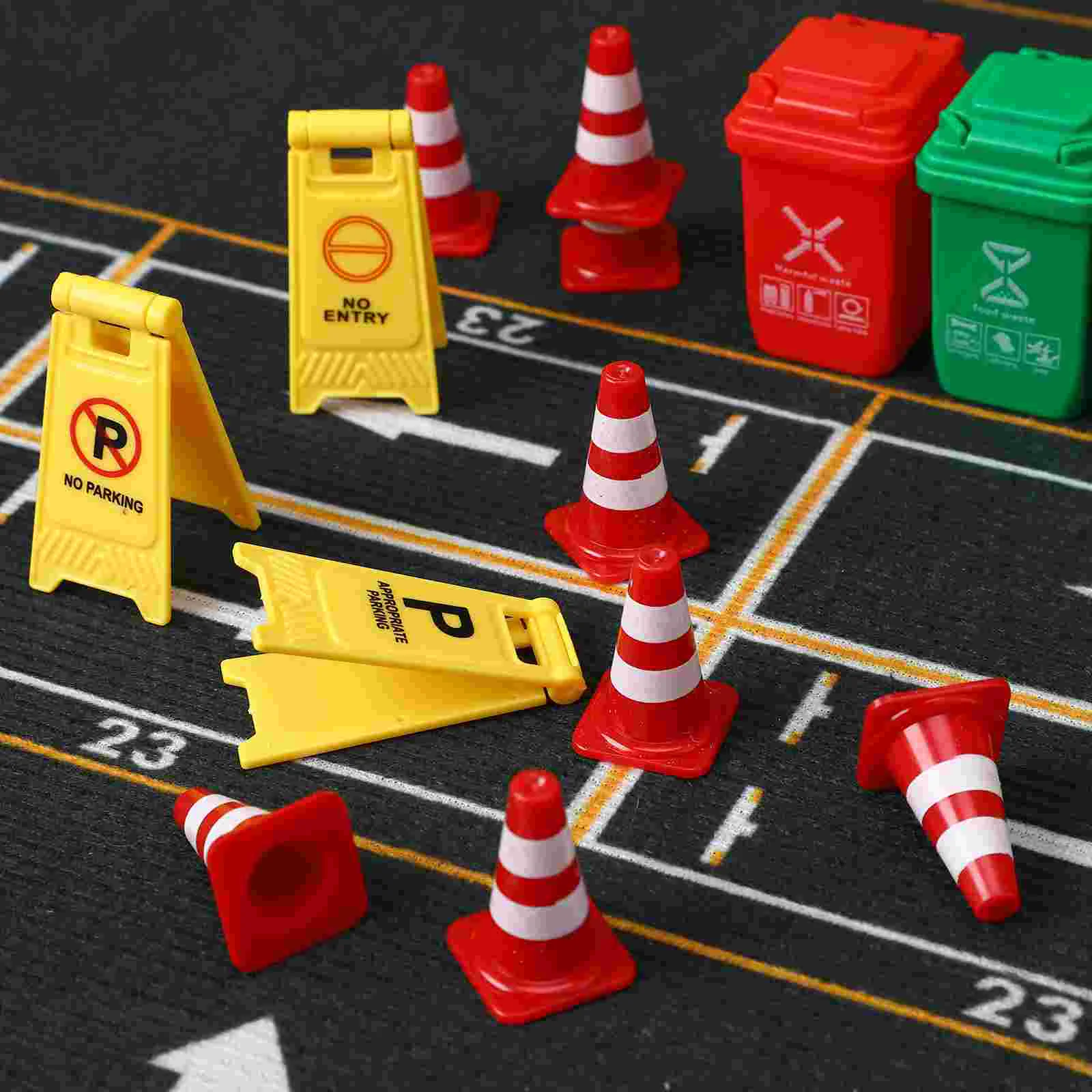 25 Pcs Mini Simulated Traffic Sign Teaching Cognitive Toys Outdoor Small Road Signs Child