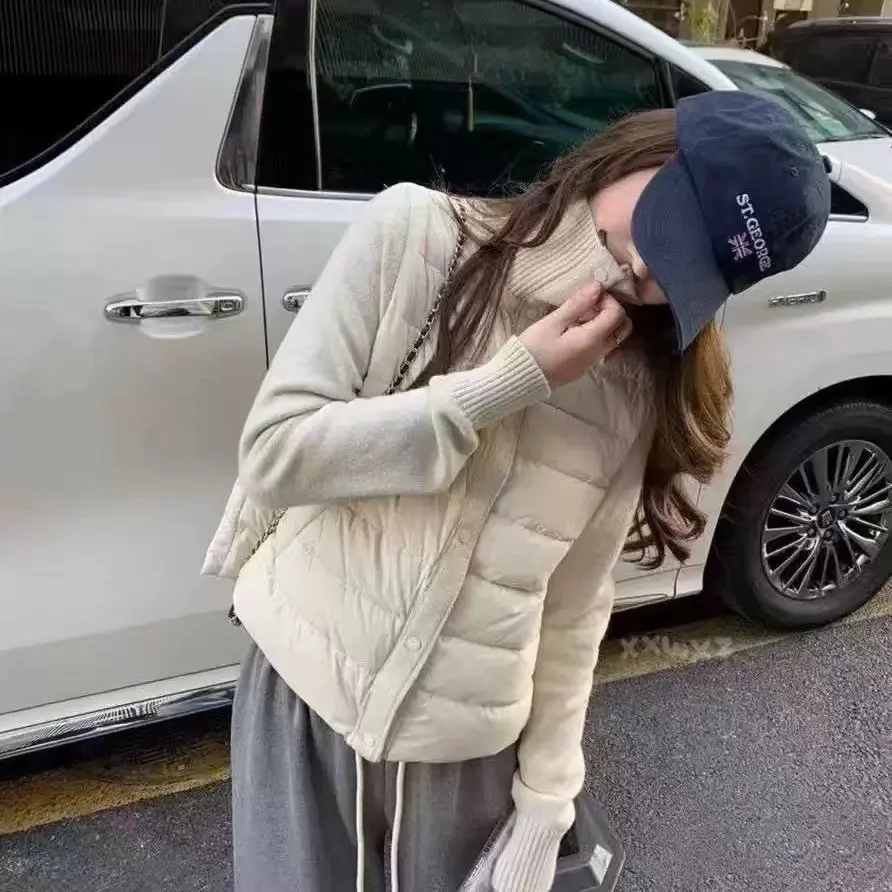 2025 شتاء جديد الكورية محبوك كم أسفل سترة المرأة قصيرة نمط لحم الخنزير الضلع الوقوف طوق 90 الأبيض بطة أسفل معطف قصير #2