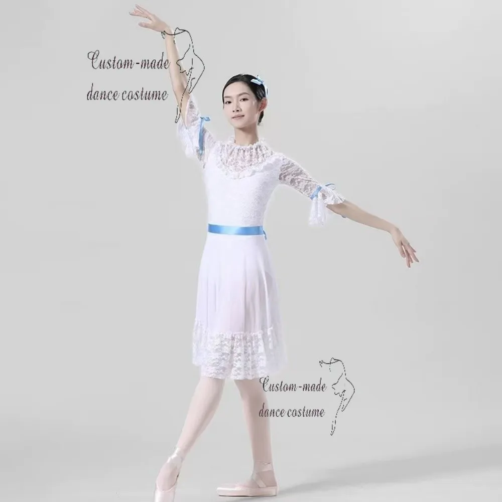 costume-de-ballet-casse-noisette-clara-Edition-en-dentelle-blanche