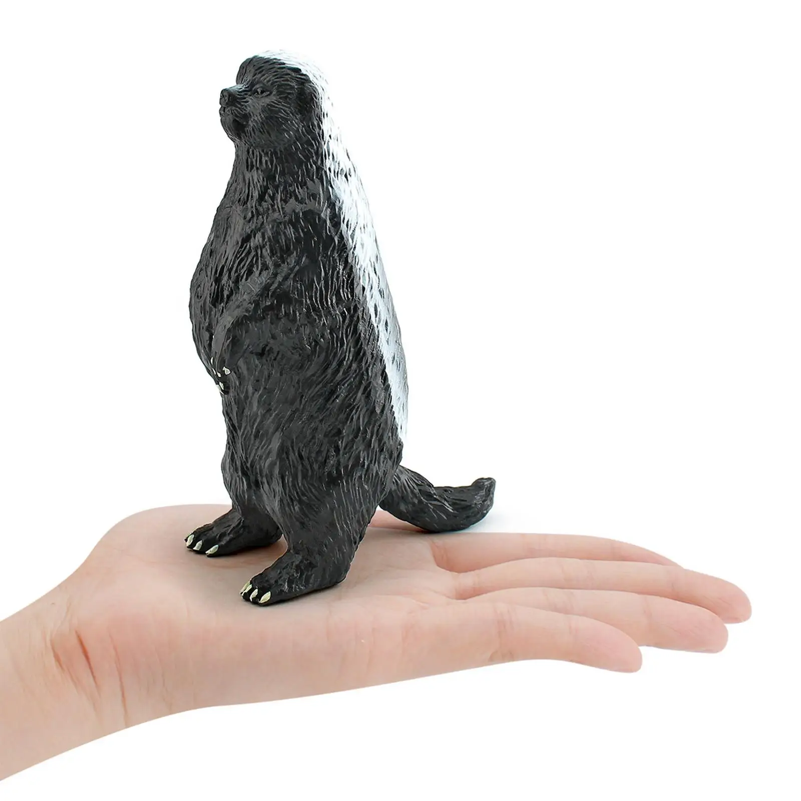 Honey Badger Figurine Standing Badger Statue for Party Favors Bath Toys Micro Landscape Party Decoration DIY Landscaping