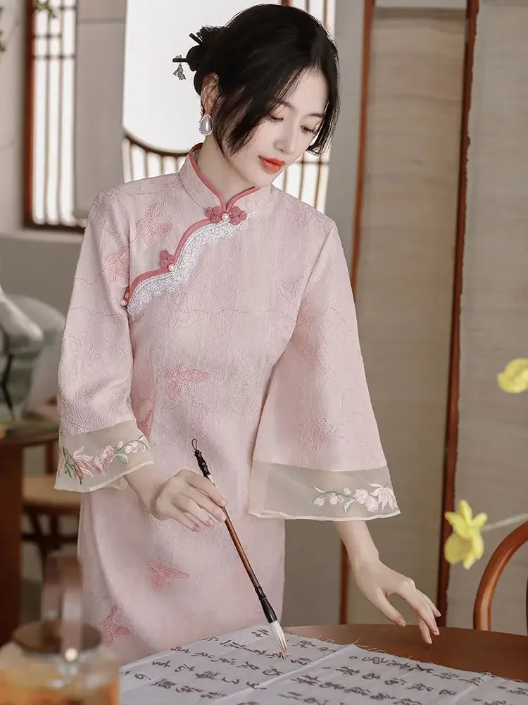 

Pink Qipao Dress Modern Traditional Chinese Dress Vintage Elegant Sweet Young Slim High End Embroidery Autumn Winter 2023