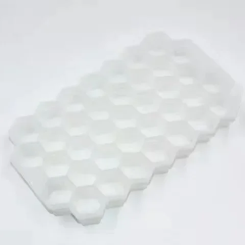 Bandeja De Silicona Para Hacer Cubitos De Hielo Hexagonales - 37 Cavidades Con Tapa - Pack De 2