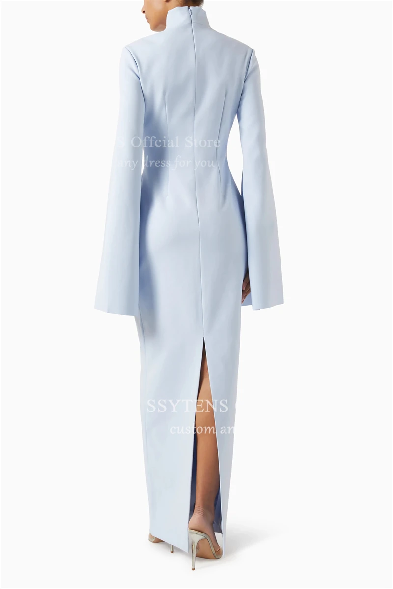 ชุดราตรีสีน้ำเงินแบบสั่งตัดสำหรับแขกงานแต่งงาน แขนยาว คอสูง ทรงยาวแบบเรียบหรู