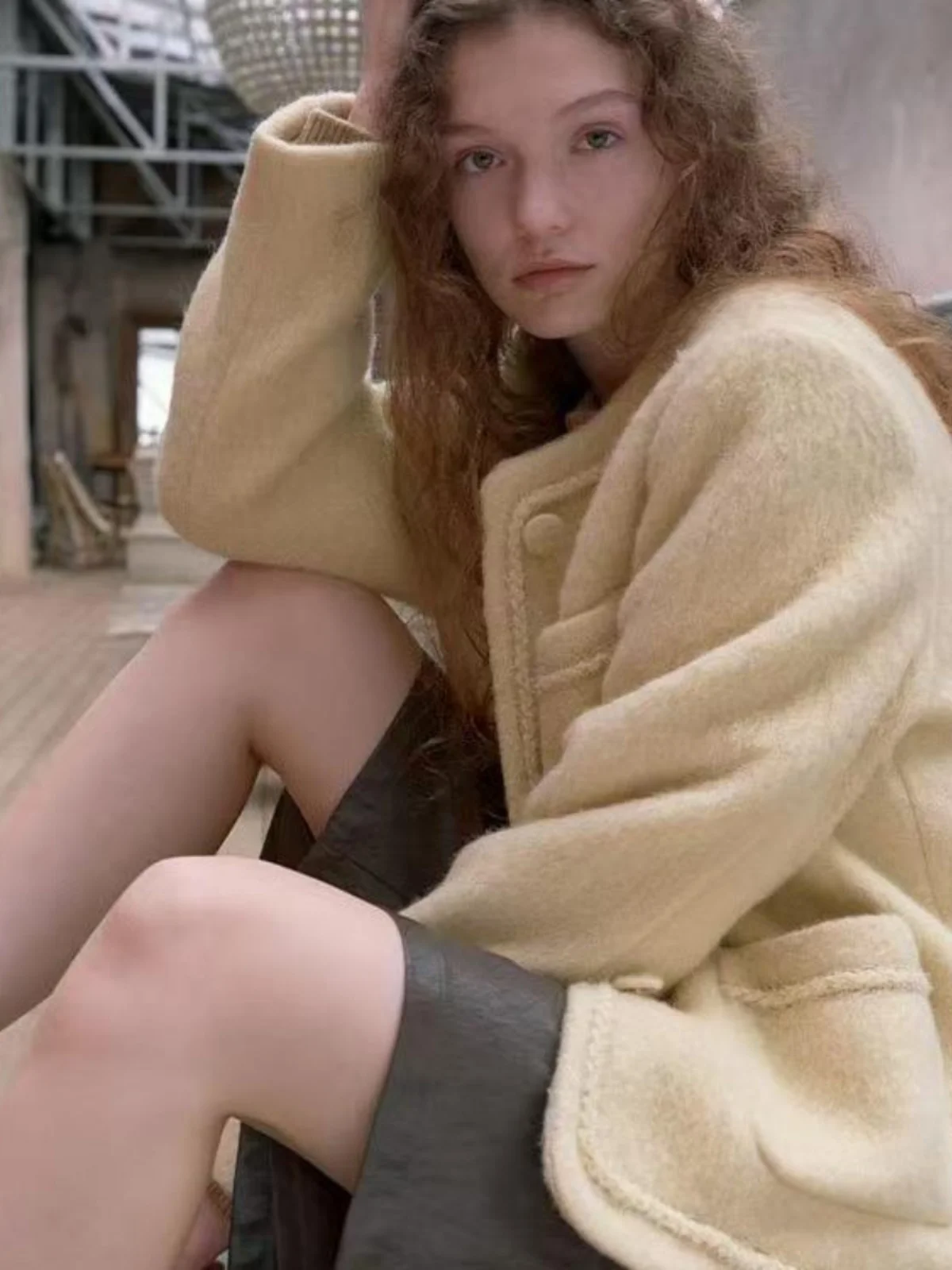 

Бренд VOCA оранжевый мрамор 2024, осеннее новое пальто с несколькими карманами, женская верхняя одежда, круглая Ne