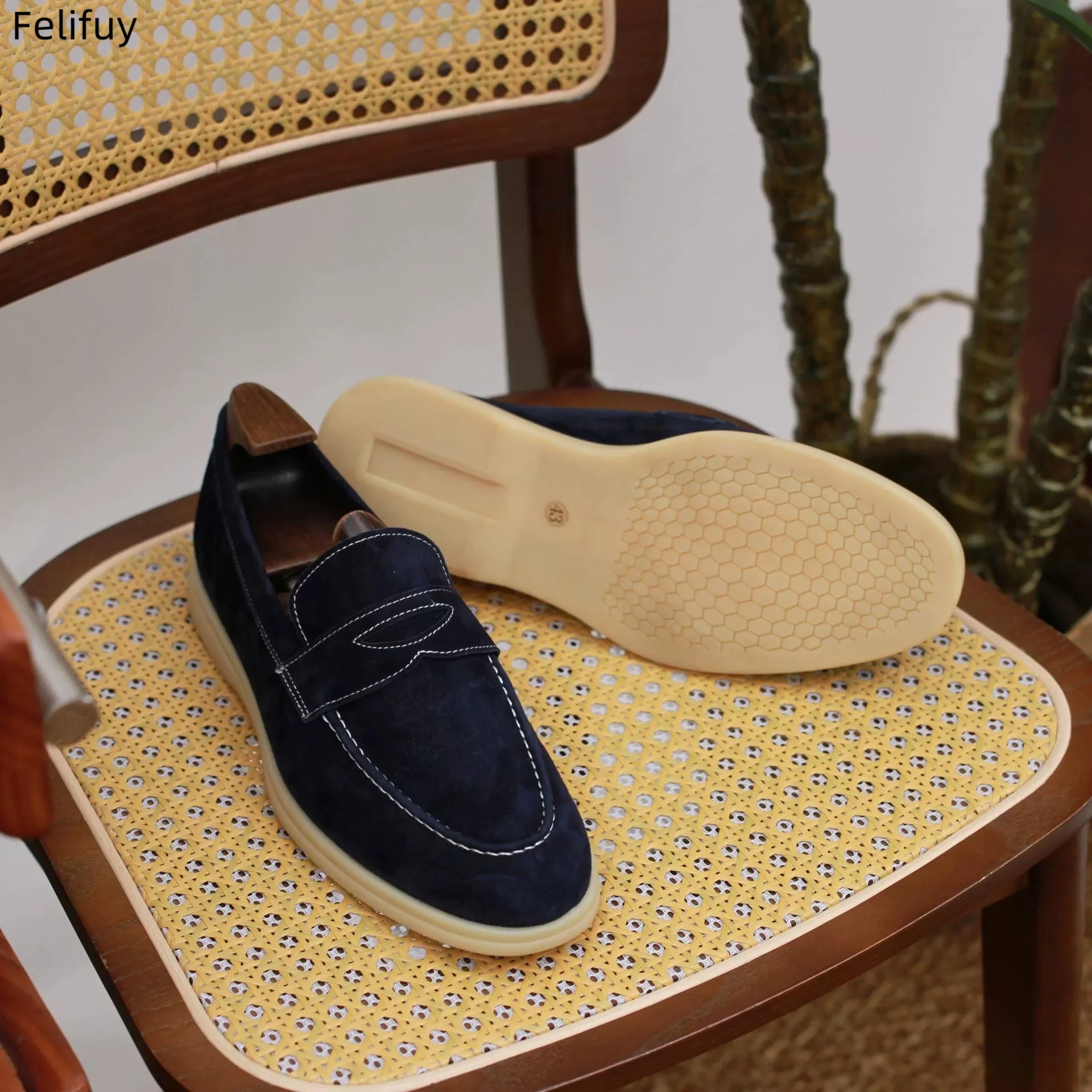 Retro Handmade Loafers Simple Men's Shoes Commuter Casual Slip-On Soft Genuine Leather Shoes British Style Flat Heel Breathable