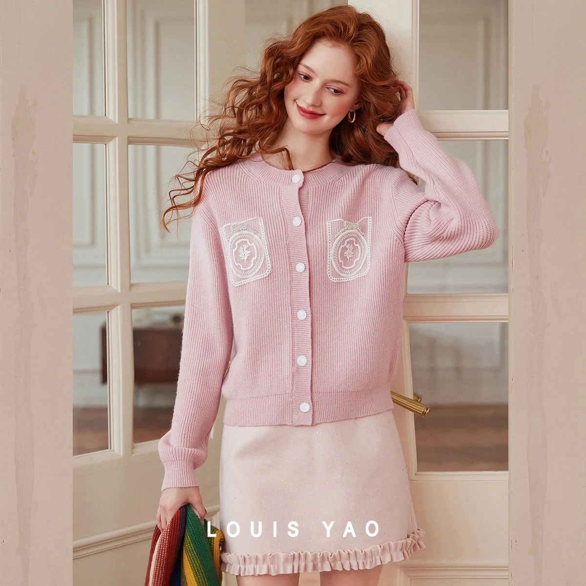 

LOUIS YAO, новый кружевной вязаный кардиган контрастных цветов, осень-зима 2022, повседневная слегка растягивающаяся верхняя одежда, женский трикотаж