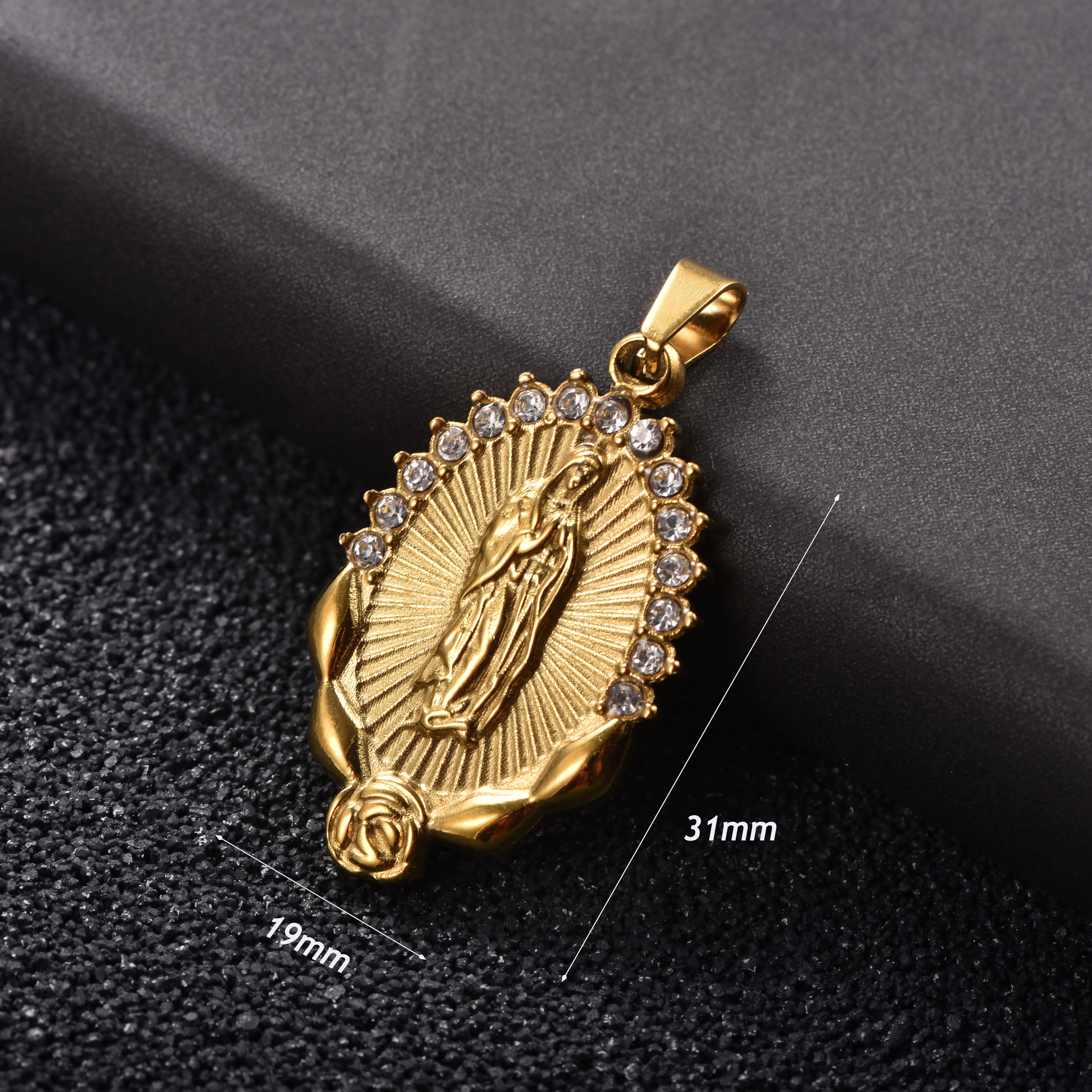18K vergoldeter Edelstahl Religiöser Medaillen-Anhänger Glaubensamulett Schmuckgeschenk – Detail 6
