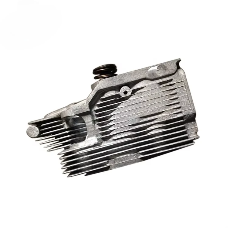 BFL914 Cylinder Head 0423 5409/0423549/0423 5105/04235105 For Deutz
