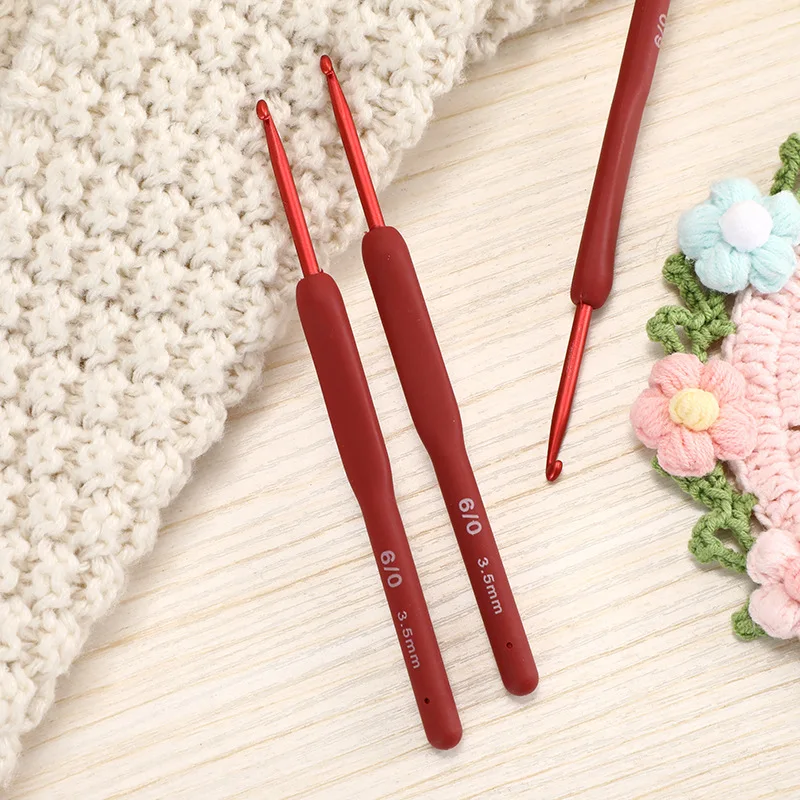 Thumbnail 2 - #2 Yarn Tools Comparison Guide