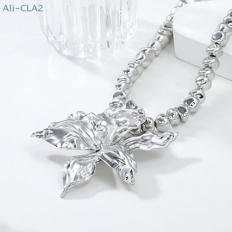 2024 New Silver Oversize Flower Pendant Necklaces For Women Vintage Statement Jewelry Choker Necklace Gifts image 4