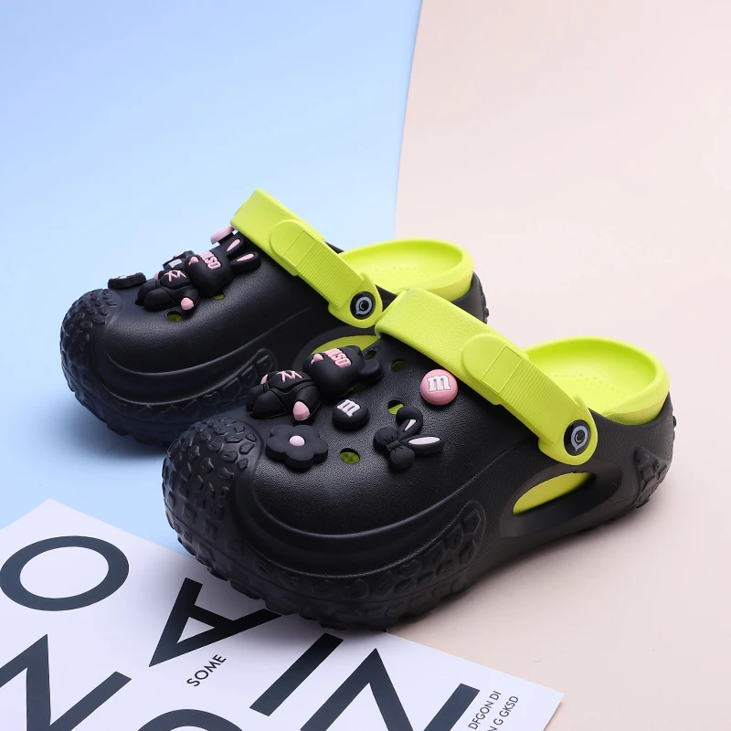 2024 newfashion Cratoon Charms Clogs Shoes Outdoor Women Slippers Thick Sole High Quality Summer Sandals For Girls