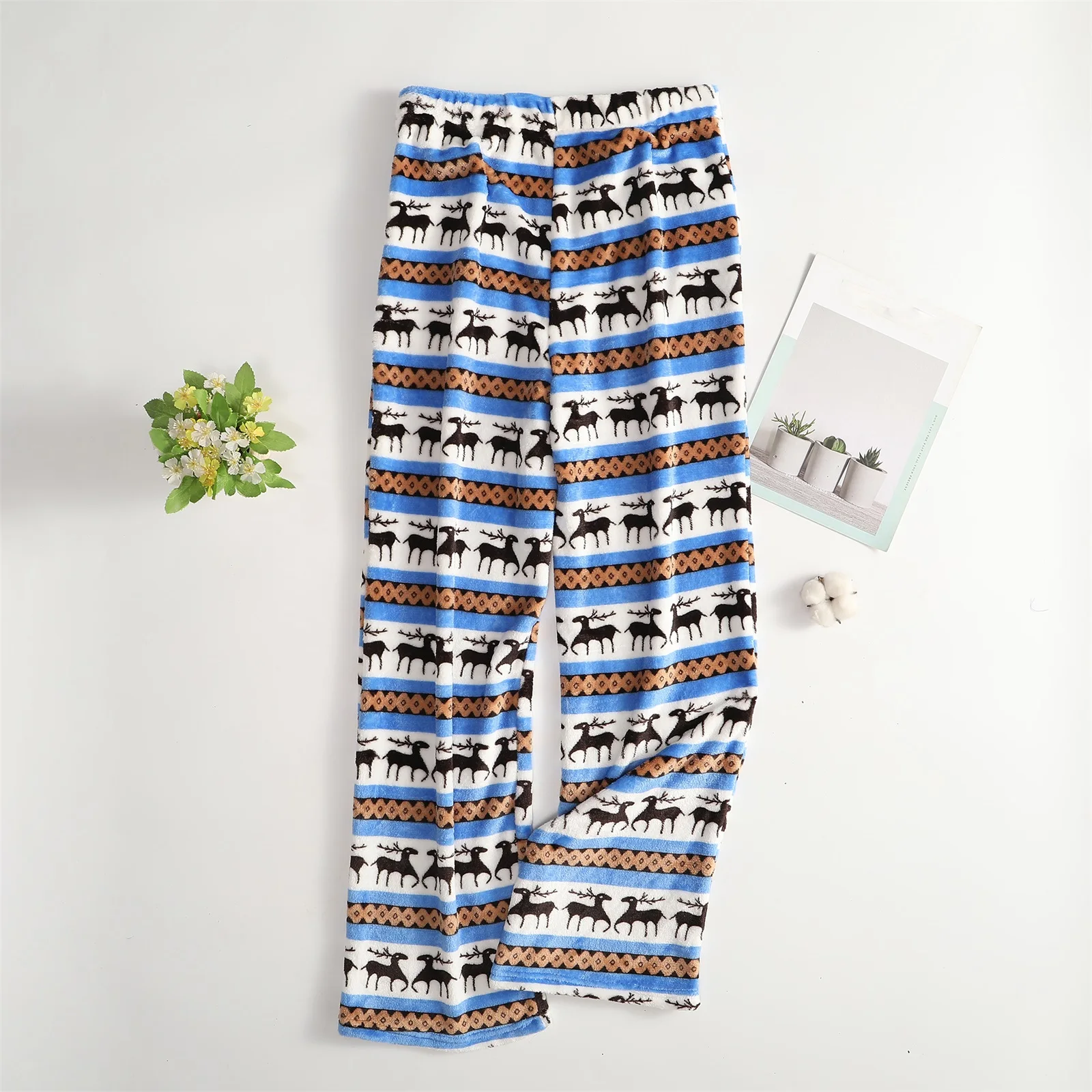 

Christmas Theme Plush Sleep Soft Elastic Waist Bottoms Patterned Pants with 2 Pockets Winter Soft and Warm Home Trousers