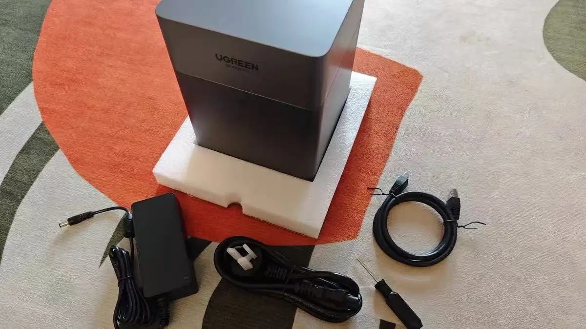 TLF UGREEN DH4300 Plus Mini Home NAS High Quality, Hard Drives Not Included