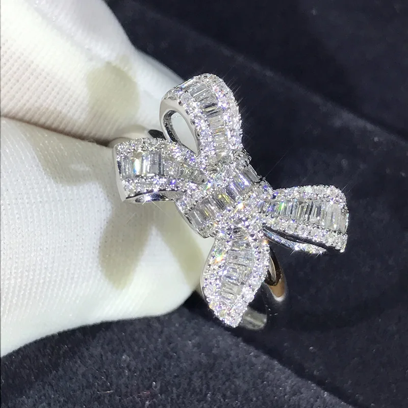 

New bow-knot ladder cubic zirconia ring, beautiful and luxurious imitation diamond ring, temperament female wedding ring