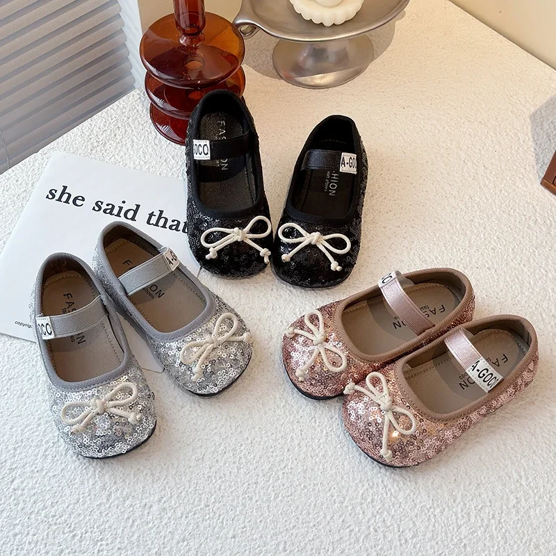 

Girls Princess Shoes Non-slip Soft Kids Dance Performance Shoes Shiny Sequins 2025 Spring Autumn Girls Flats Slip-on Simple Bows