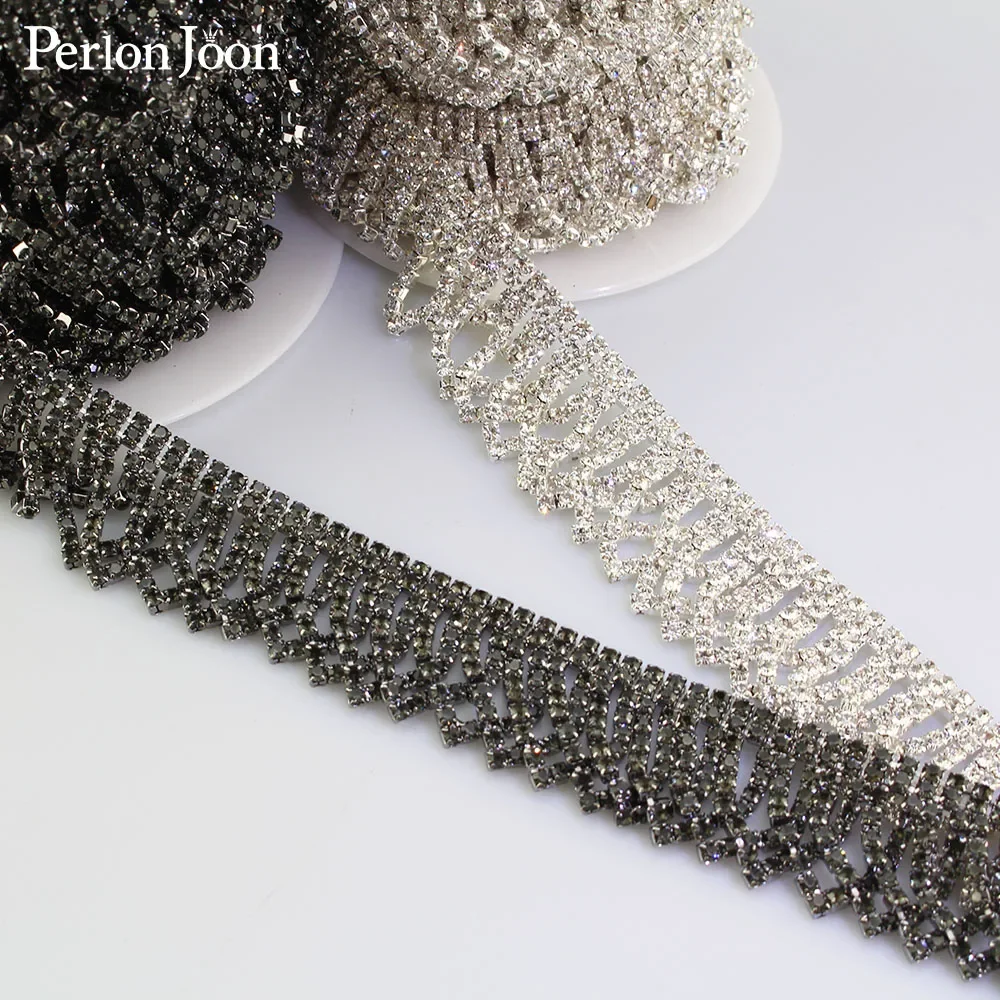 Shaking and sparkling rhinestone trim crystal webbing decorative diamond chain clothing accessories ML089