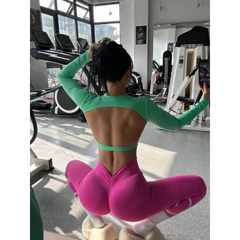 Sexy Backless Long Sleeve Yoga T-Shirt Women's Fitness Training Top Chest Pad New Style Sports Gymnastics Tee Slim Fit Polyester
