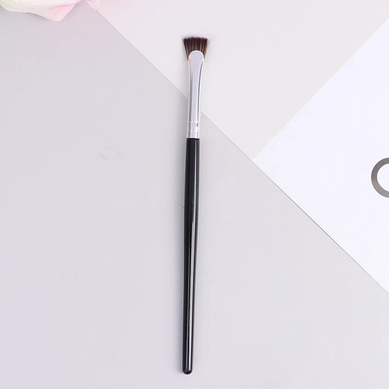 [MP] Mini ventilador profesional cepillo de pestañas pequeño ventilador corrector cepillo herramienta de maquillaje multifuncional