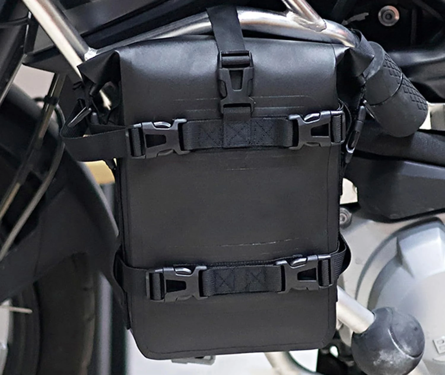 Lawaia-Petit sac arrière de moto, sangles de siège arrière, sac à outils de moto, 30-20-5cm, eau verte, poudres extérieures, 1PC