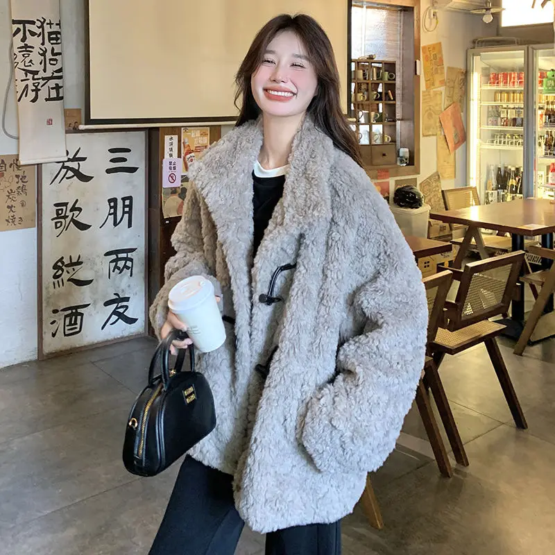 Elegant Lambswool Coat Female Winter Thick Warm Imitation Fur Coat Cold Korean Version of Loose Collar