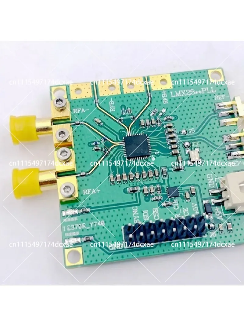 Frequency Source Module, Phase Locked Loop Low Noise 5.5GHz Broadband Output, Support Sweep