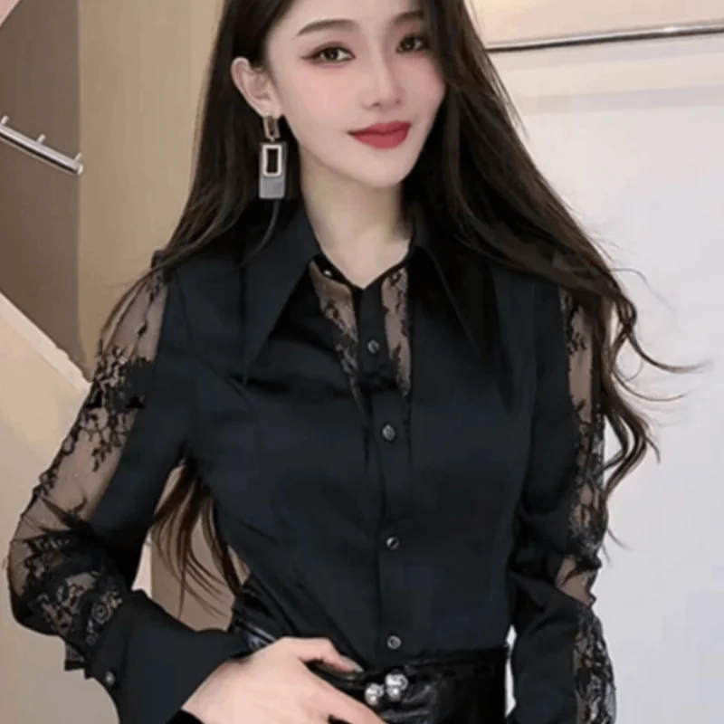 

Korean Version Hepburn Style Fashionable Single Breasted Lace Long Sleeved Shirt for Women Small Fragrance Style Slimming Top