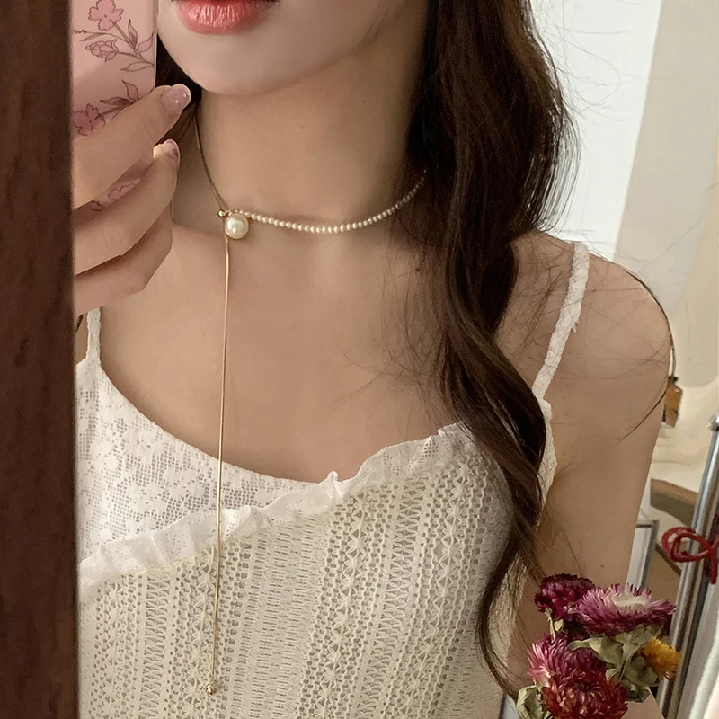 2024 New Design Pearl Pulling Snake Bone Chain Long Necklace For Womens Girls Fashion Accessories Sweater Chain Party Jewelry
