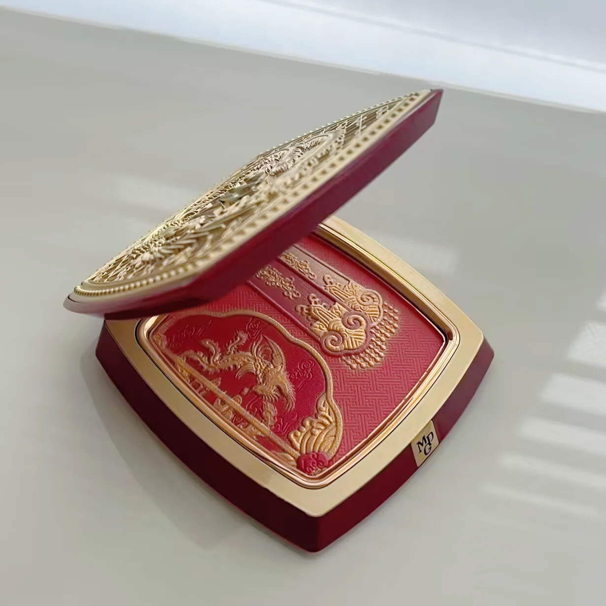 MAOGEPING Beauty Chinese Classical Culture Multi-Purpose Makeup Highlighter Blush All-in-one Palette Unique Cosmetics