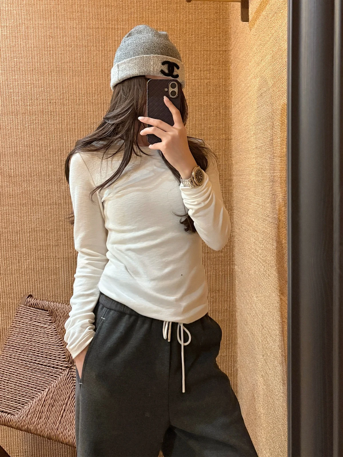 

Pure Color Long Sve round Ne T-irt Women's Inner Wear Comfortable Skin-friendly Breathable Stand Fit Daily Wear