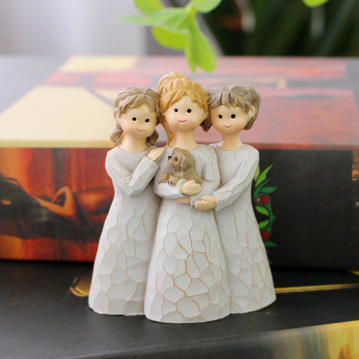 รูปปั้นเรซิ่นสามพี่น้องพร้อมลู - Resin Art With Wood บทวิจารณ์และราคา