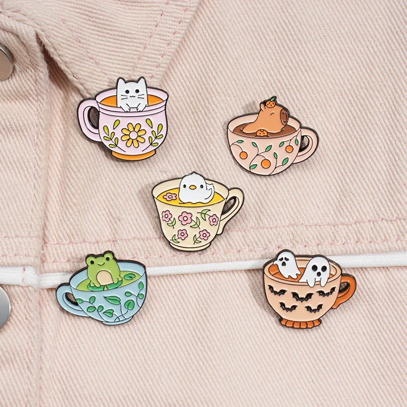 Kreative Kaffeetasse Tier Sammlung Emaille Pins Ghost Ente Capybara Frosch Brosche Revers Abzeichen niedlichen Halloween Schmuck Kind Geschenk ﻿