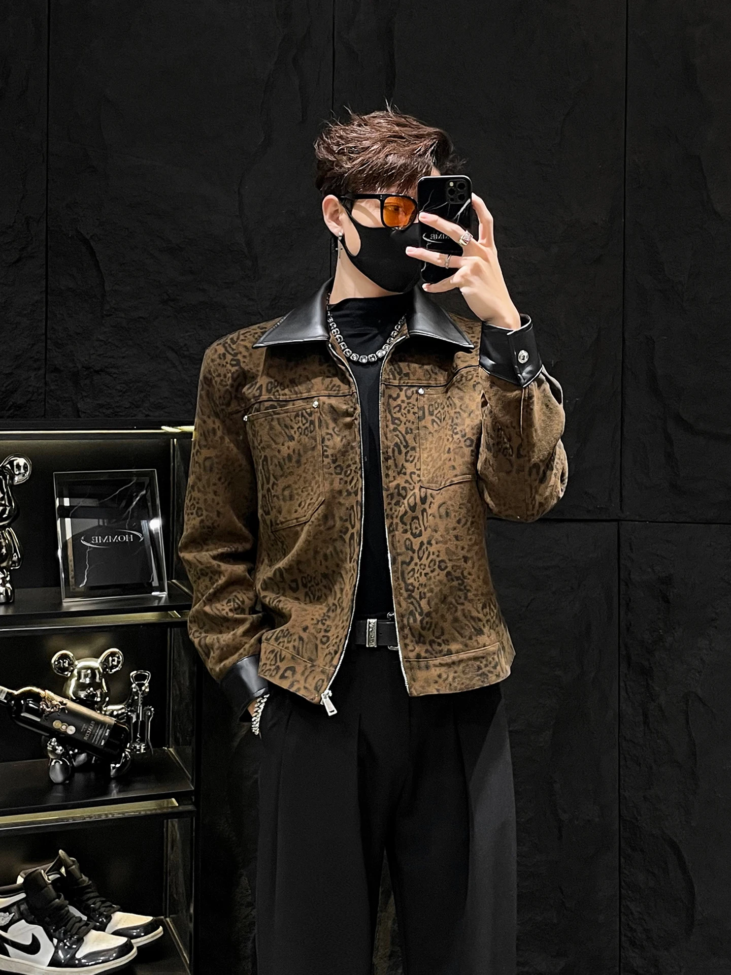 

HOMME Men's ort Loose Fit Jaet Autumn Winter Thiened Cotton Warm Leopard Print Patchwork Leather Collar Jaet