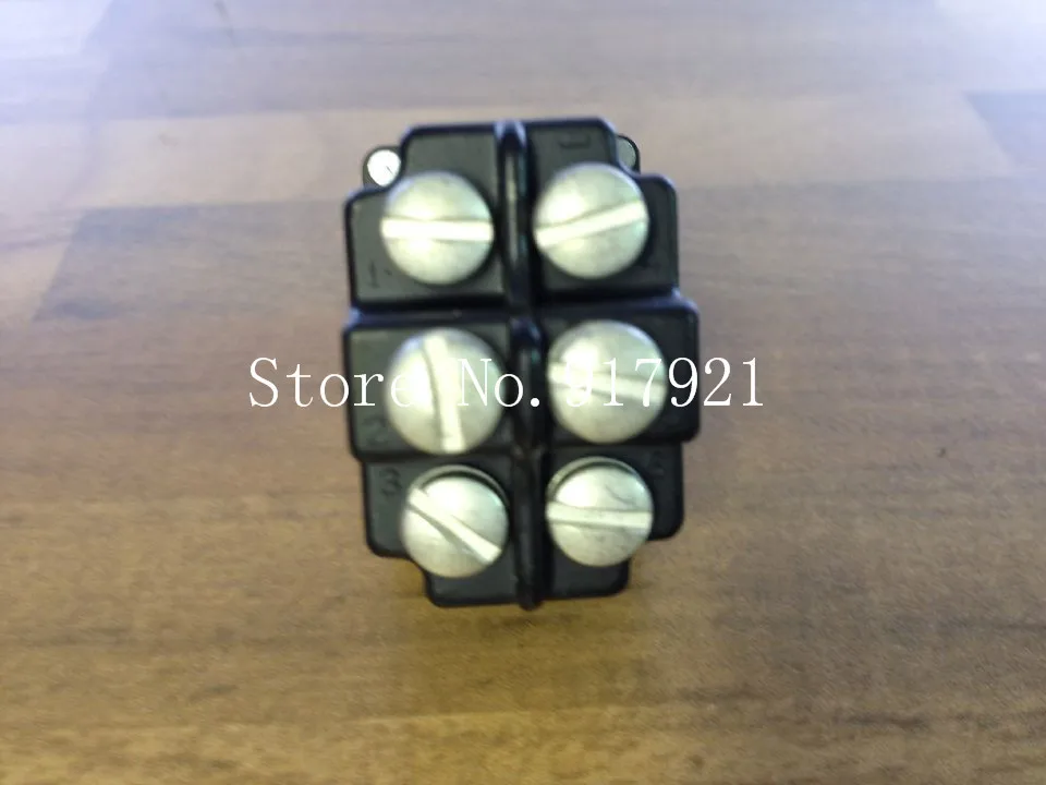 [ZOB] The United States MCRO SMITCH 2TLI-3 1324 MS24524-23 15A imported gear toggle switch  --5pcs/lot