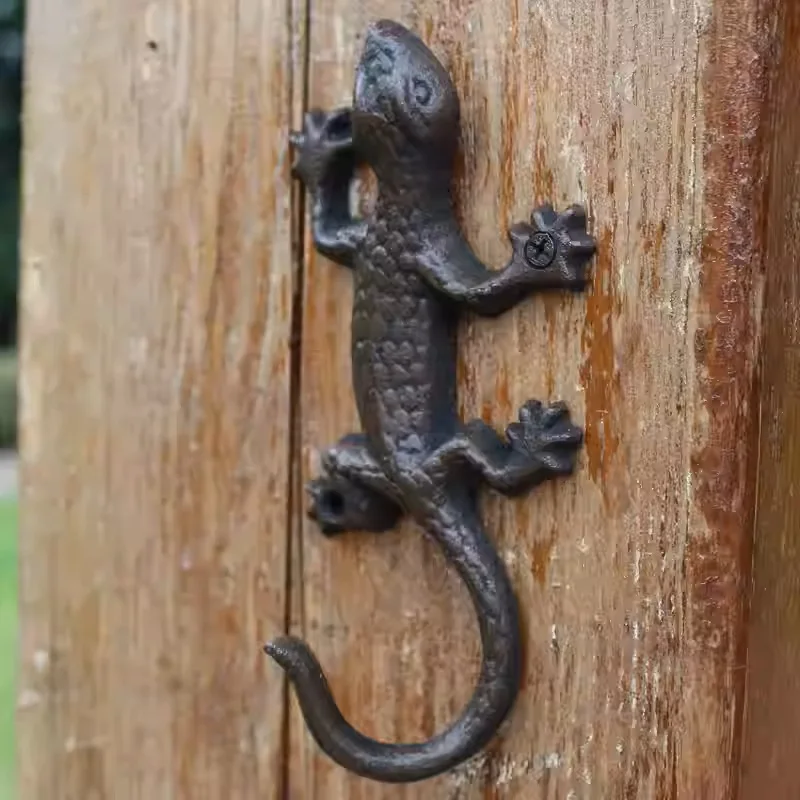 Countryside Cast Iron Gecko Wall Mounted Hook Small Large 5 7 Inches In Rustic Brown Key Holder For Foyer Hallway Garage Decor